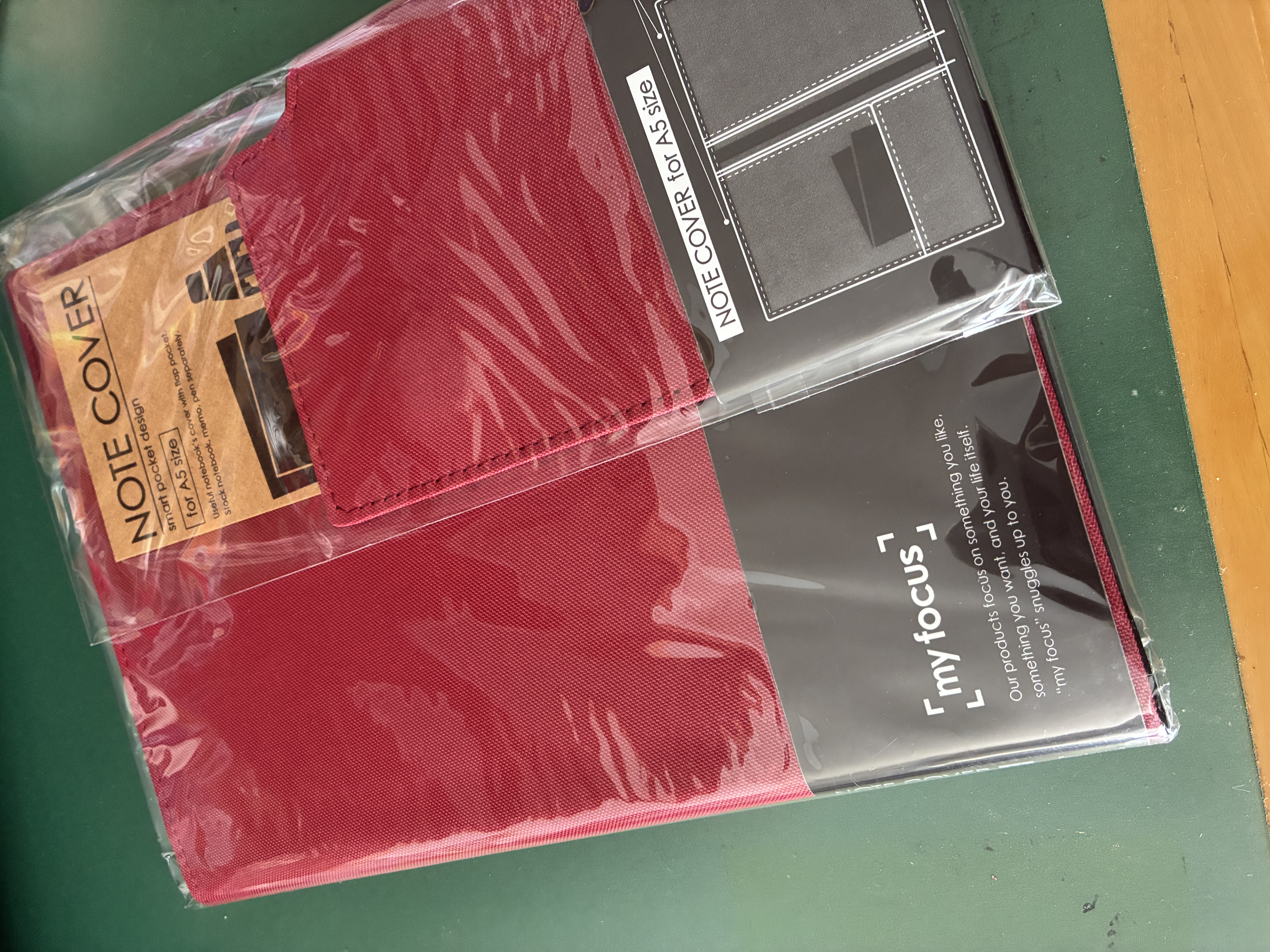 ナカバヤシ製ノートカバー「myfocus」レッド